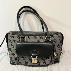 Classic vintage Dooney & Bourke handbag